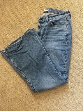 We The Free Women's Jeans - Medium Blue Denim